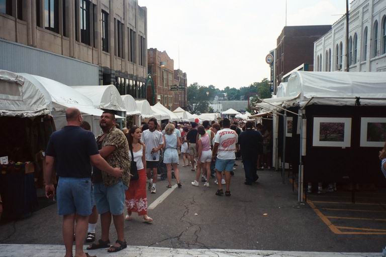 [ABE2002_05.jpg thumbnail]