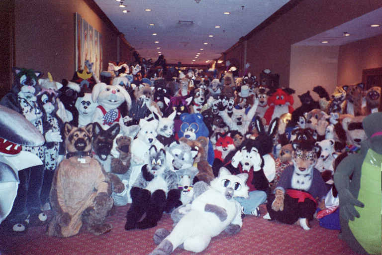 [AC2002_075.jpg thumbnail]