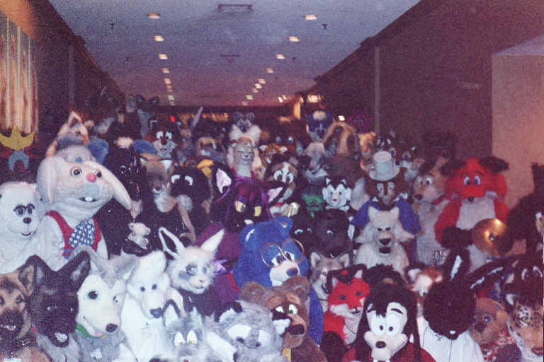 [AC2002_078.jpg thumbnail]