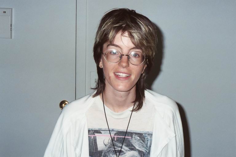 [AC2002_096.jpg thumbnail]