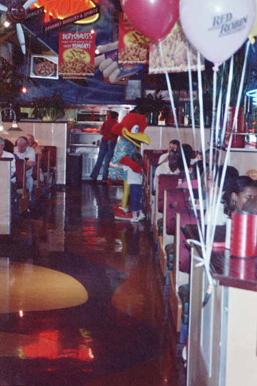 [AC2002_008.jpg thumbnail]