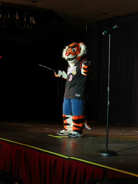 [ac2003_123.jpg thumbnail]