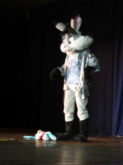 [ac2003_163.jpg thumbnail]