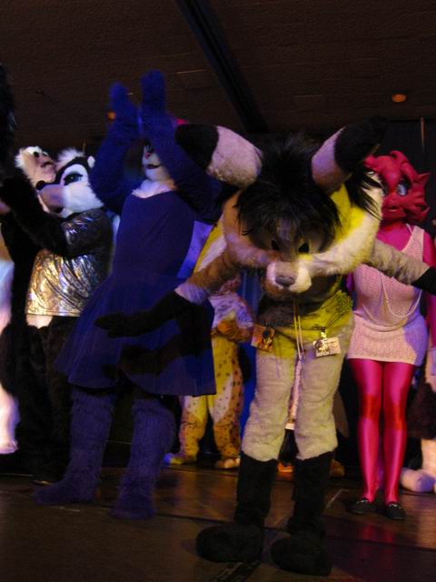 [ac2003_194.jpg thumbnail]