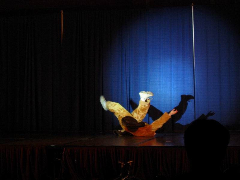 [AC2004_076.jpg thumbnail]