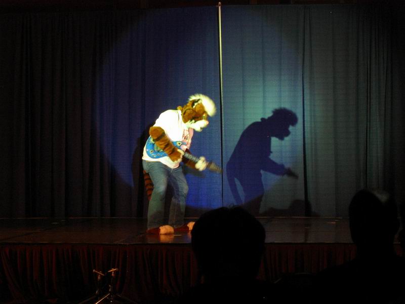 [AC2004_080.jpg thumbnail]