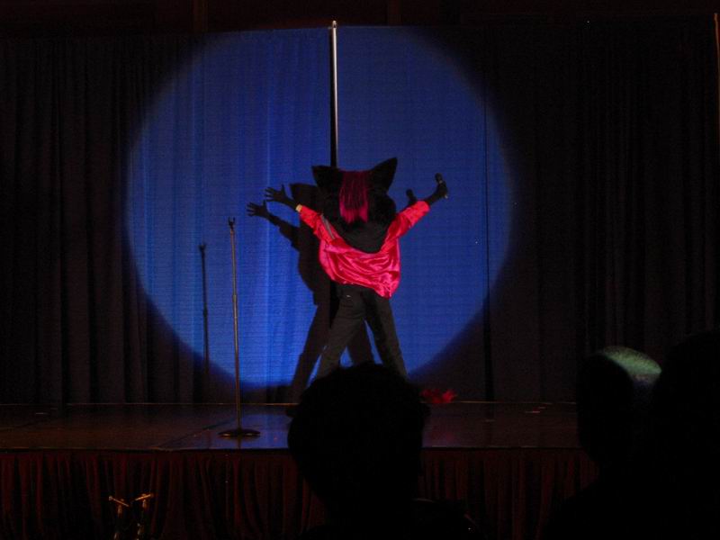 [AC2004_100.jpg thumbnail]