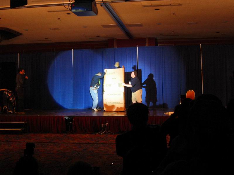 [AC2004_115.jpg thumbnail]