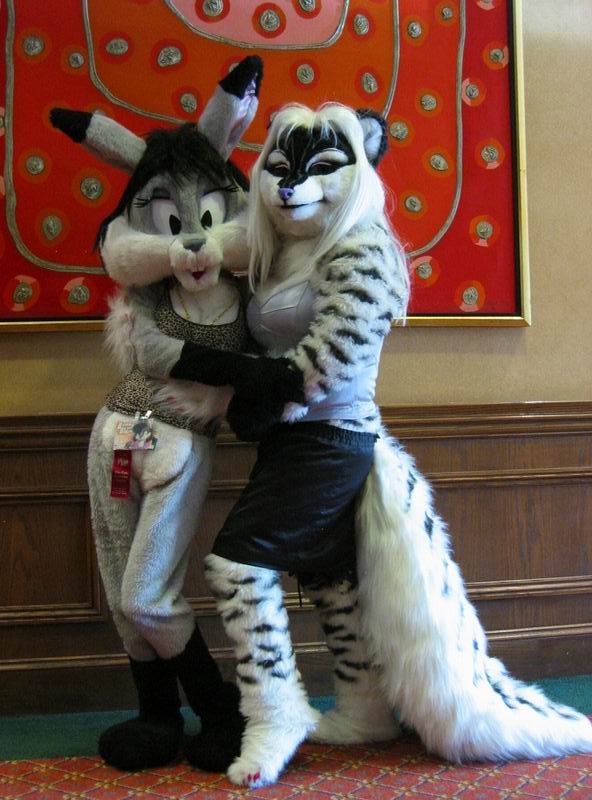 [AC2004_166.jpg thumbnail]