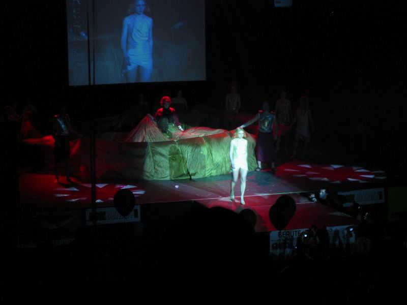 [104-0474_IMG.JPG thumbnail]