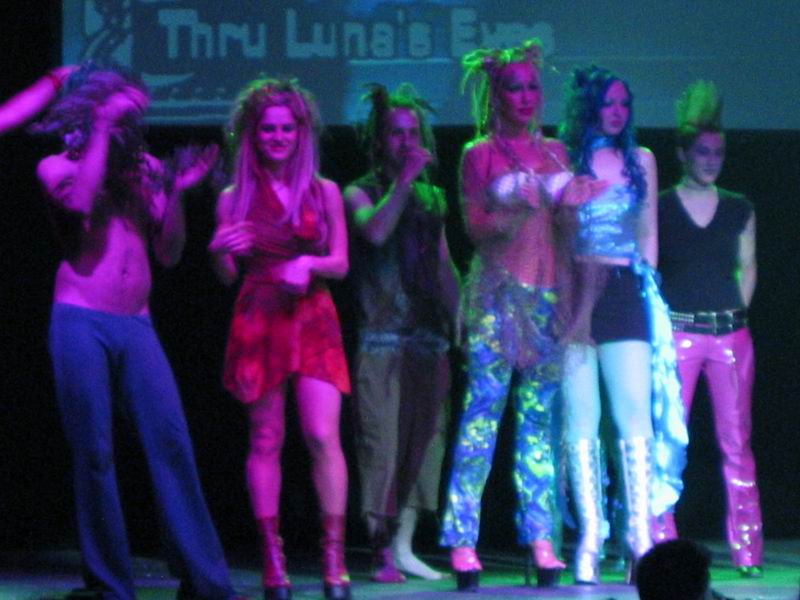 [105-0536_IMG.JPG thumbnail]