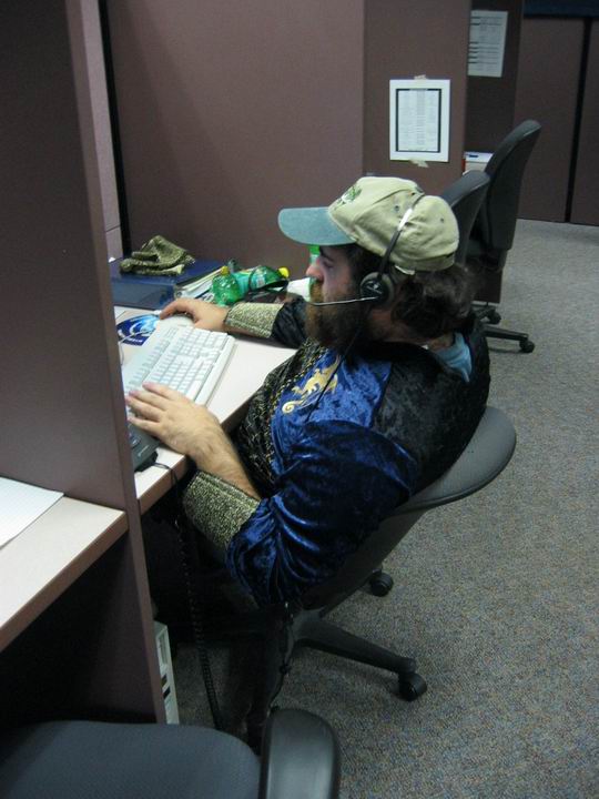 [Halloween2003_05.jpg thumbnail]