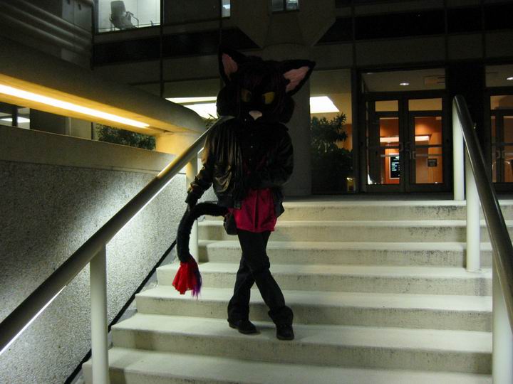 [Halloween2003_17.jpg thumbnail]