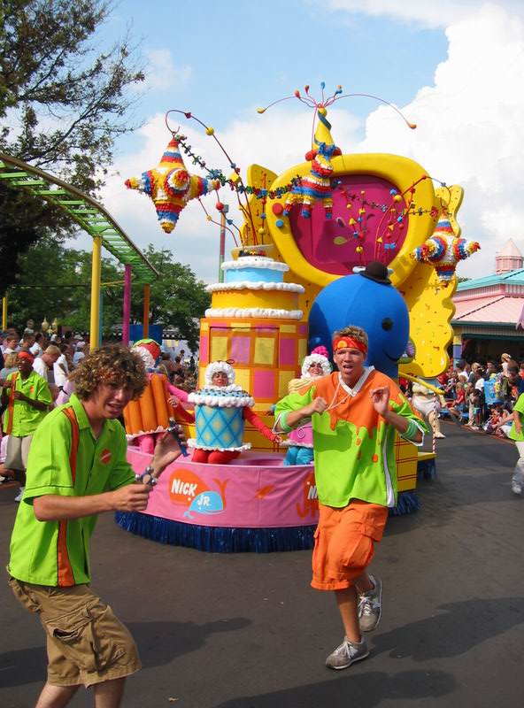 [KI2004_13.jpg thumbnail]