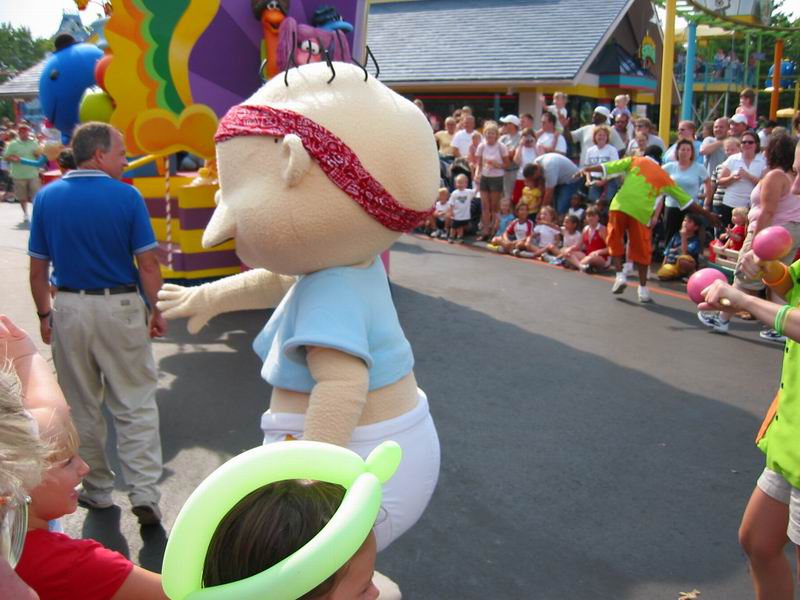 [KI2004_15.jpg thumbnail]