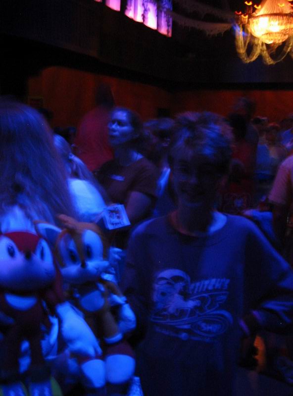 [KI2004_38.jpg thumbnail]