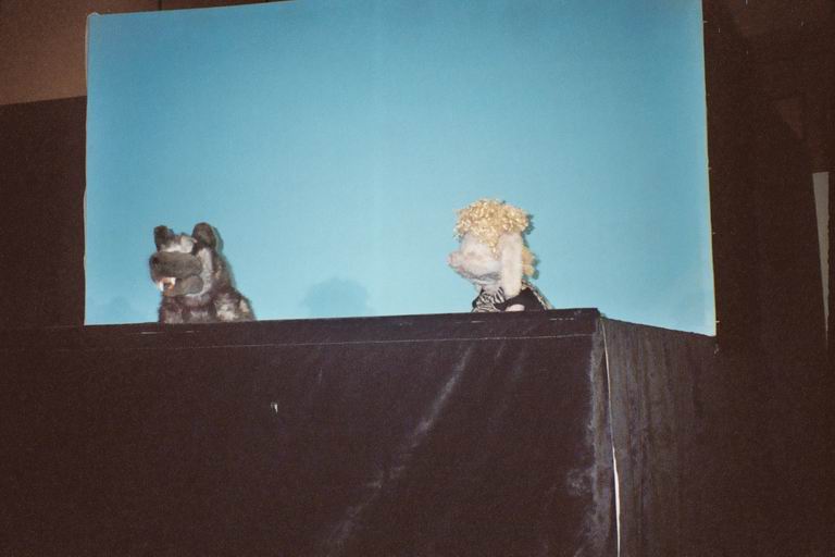 [MFF2002_33.jpg thumbnail]