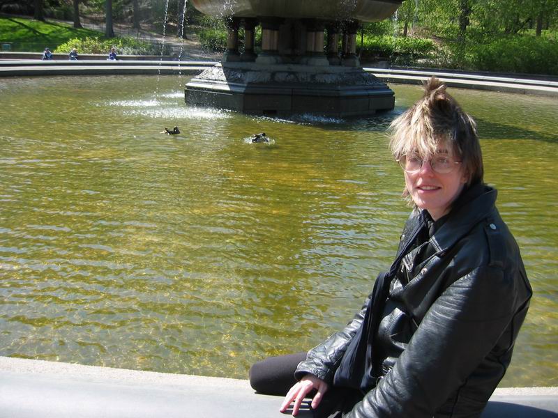 [NY2004_072.jpg thumbnail]