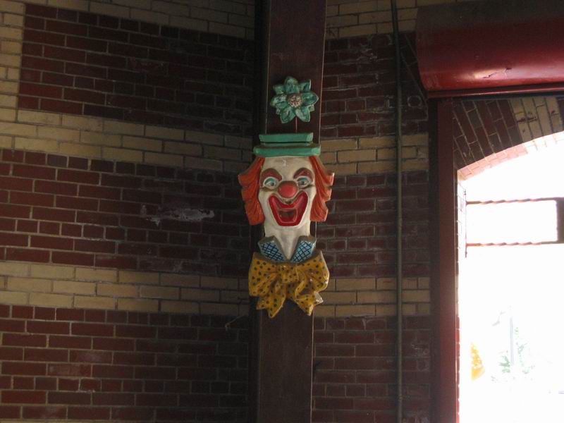 [NY2004_078.jpg thumbnail]