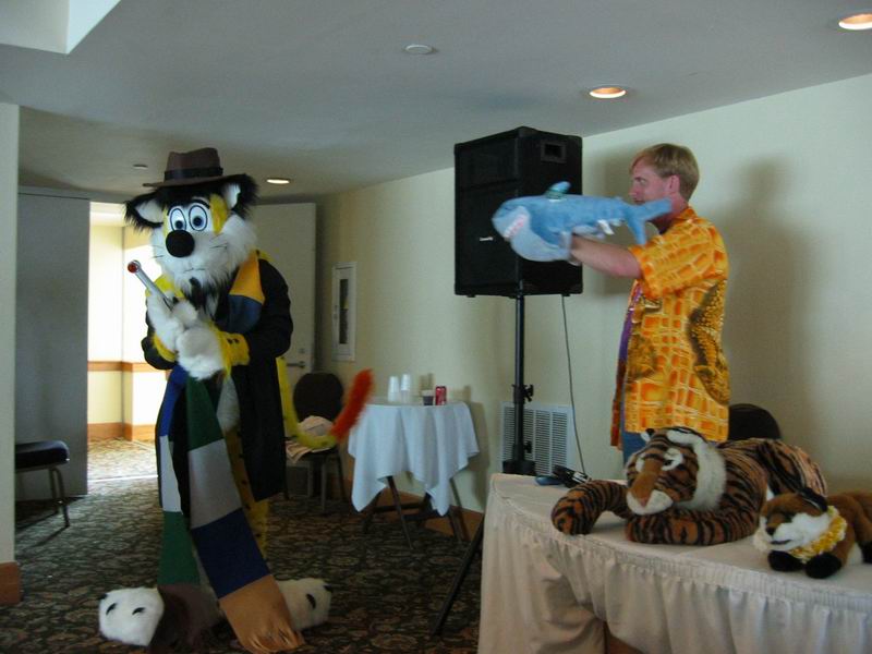 [RCFM2005_003.jpg thumbnail]