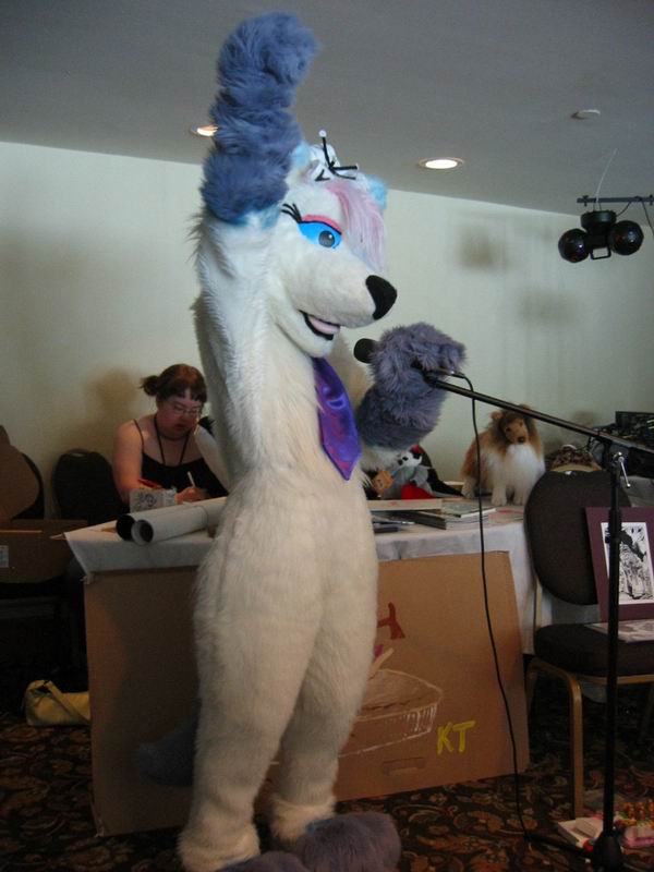 [RCFM2005_104.jpg thumbnail]