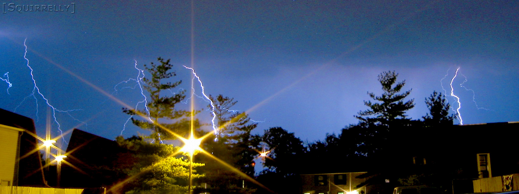 [Storm01_14.jpg thumbnail]