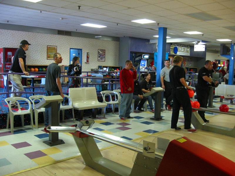 [TrekBowl2004_04.jpg thumbnail]