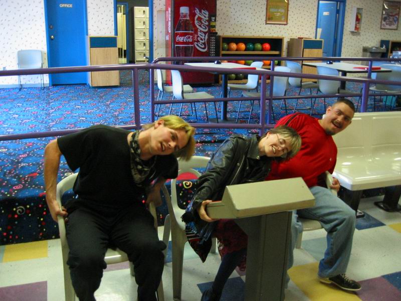 [TrekBowl2004_08.jpg thumbnail]