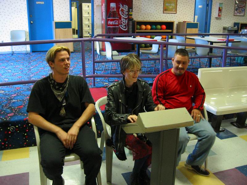 [TrekBowl2004_09.jpg thumbnail]